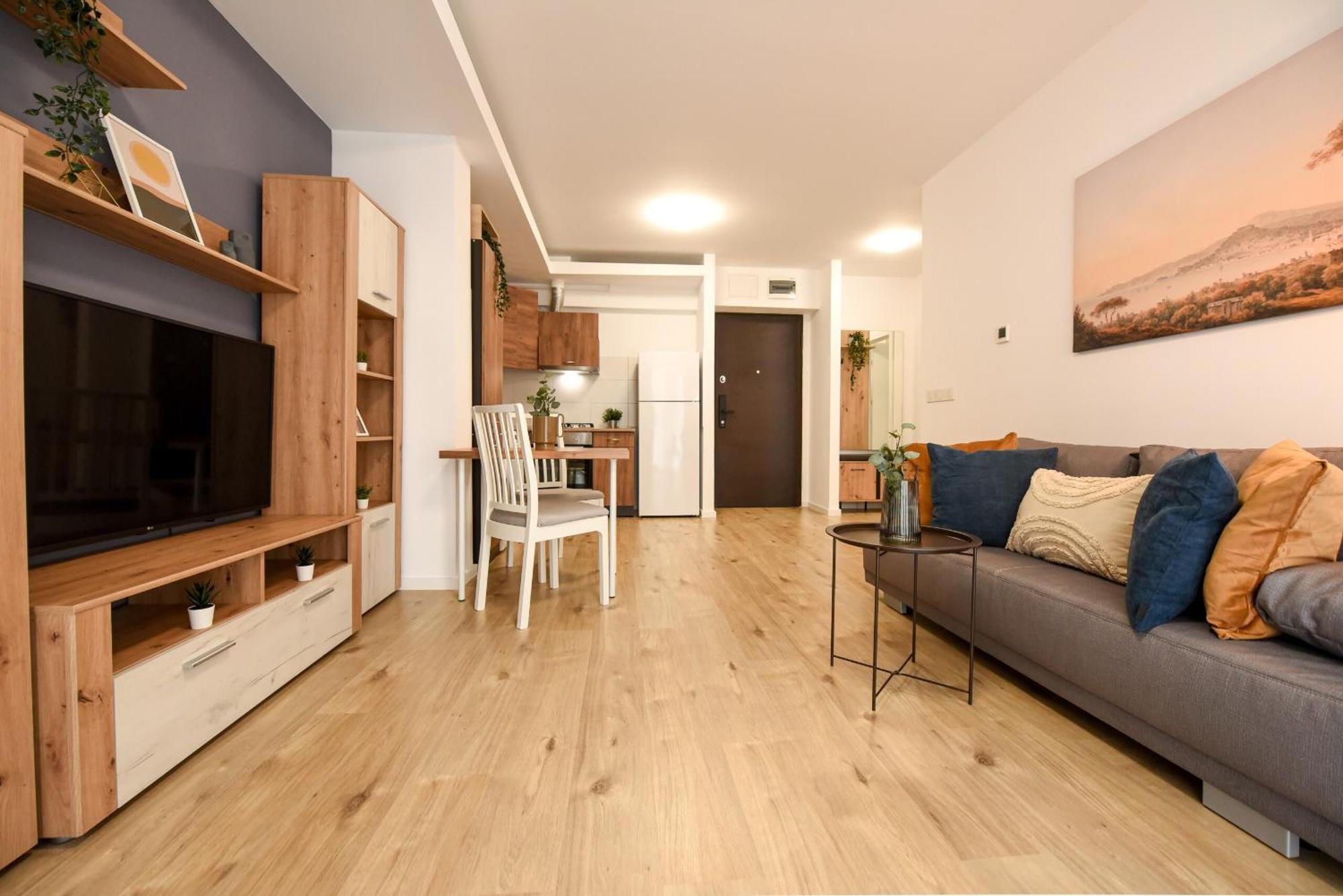 Perfect Stay: Urban Heaven In Aviatiei Business Area Bukares Ruang foto